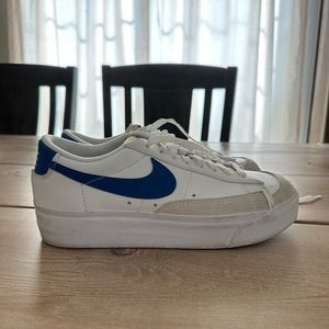 Women’s Nike Platform Blazer Low